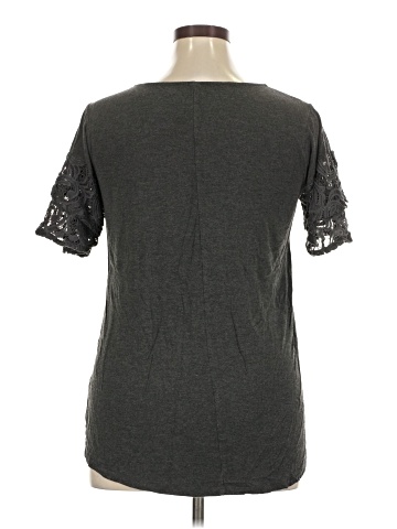 Zenana Premium Short Sleeve Top (view 2)