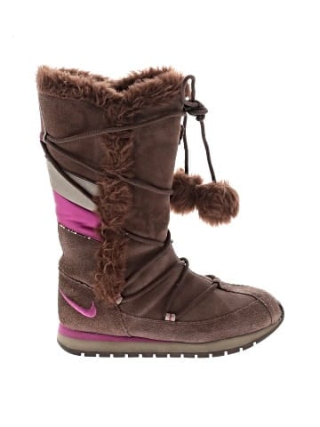 Nike Boots (view 1)