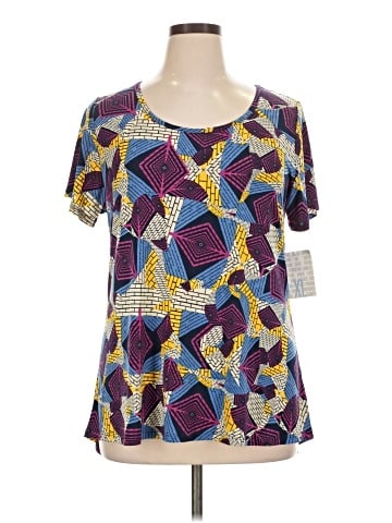 Lularoe Short Sleeve T-Shirt (view 1)