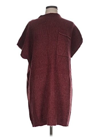 Entro Poncho (view 1)