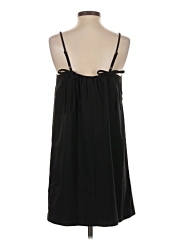 Old Navy Casual Dress (view 2)