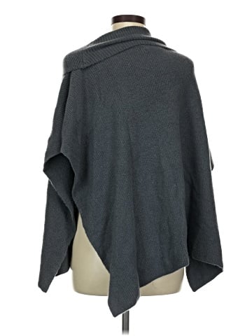 Charlie Paige Poncho (view 2)