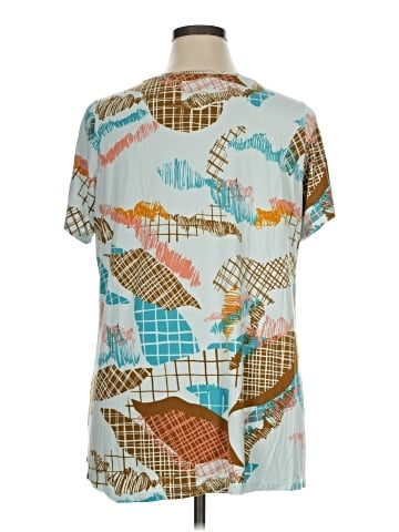 LOGO by Lori Goldstein Short Sleeve T-Shirt (view 2)