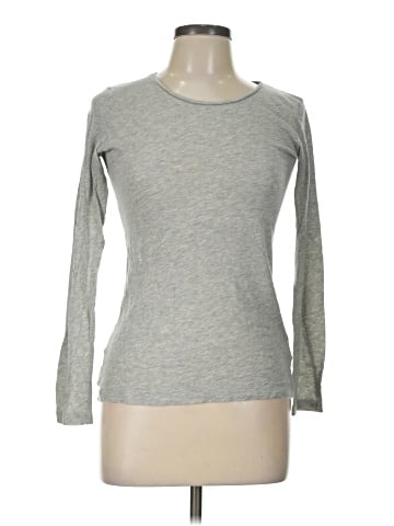 NM Luxury Essentials Long Sleeve T-Shirt (view 1)