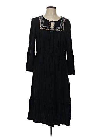 Old Navy Casual Dress (view 1)