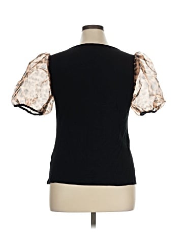 Kim & Cami Short Sleeve Top (view 2)