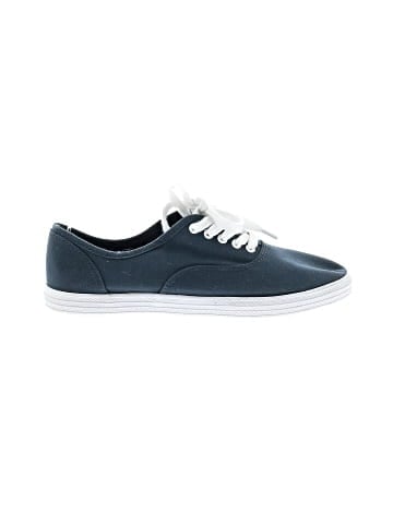 Universal Thread Sneakers (view 1)