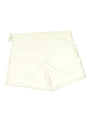 Gap Shorts (view 2)