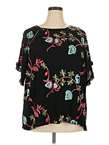 Liv Los Angeles 3/4 Sleeve T-Shirt (view 1)