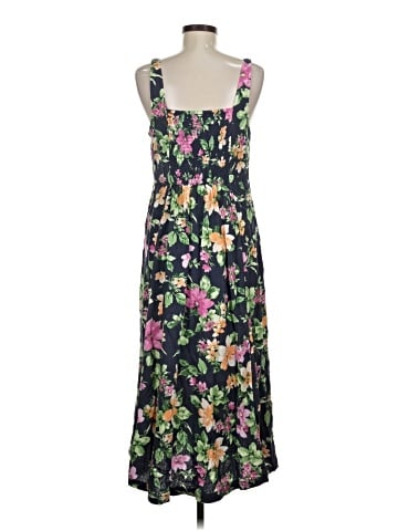 Old Navy Casual Dress (view 2)