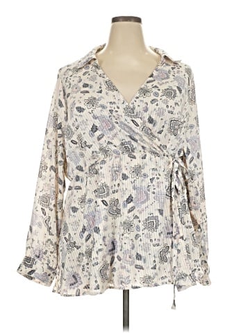 Torrid 3/4 Sleeve Blouse (view 1)