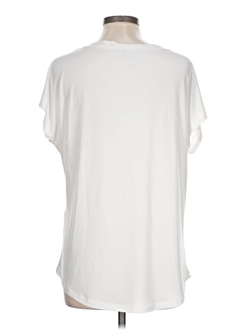 Chico's Short Sleeve T-Shirt (view 2)