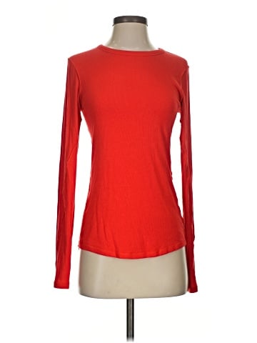 Lululemon Athletica Long Sleeve T-Shirt (view 1)