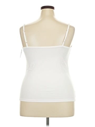 Old Navy Sleeveless T-Shirt (view 2)