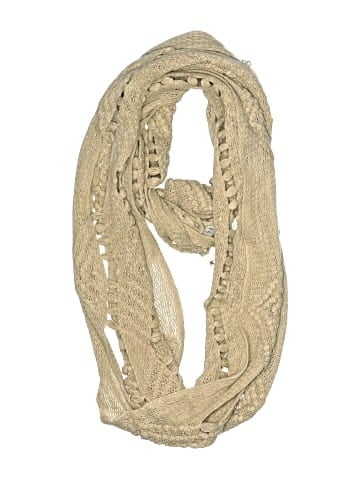 Attention Scarf (view 1)