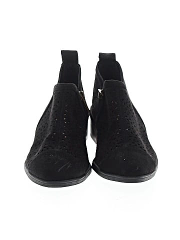Bella Vita Ankle Boots (view 2)