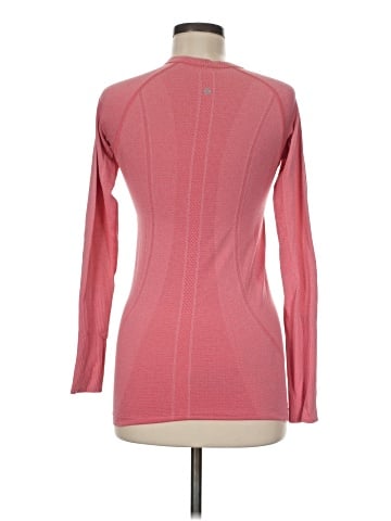 Lululemon Athletica Long Sleeve T-Shirt (view 2)