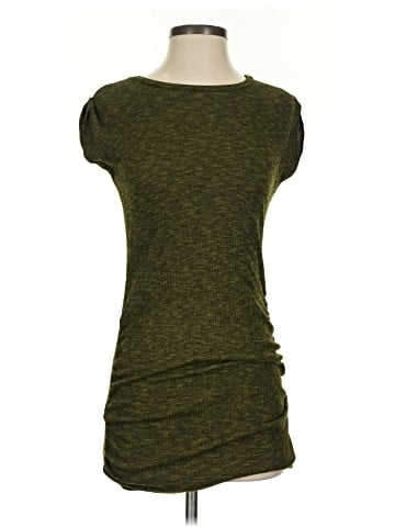 Trafaluc by Zara Short Sleeve T-Shirt (view 1)