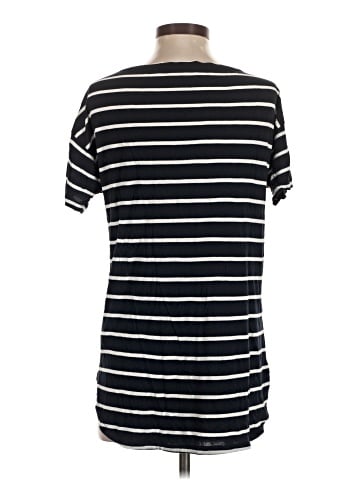 Gap Short Sleeve T-Shirt (view 2)