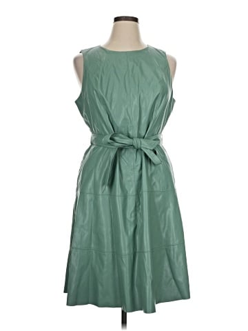 Simply Vera Vera Wang Casual Dress (view 1)