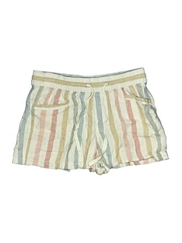 Gap Shorts (view 1)
