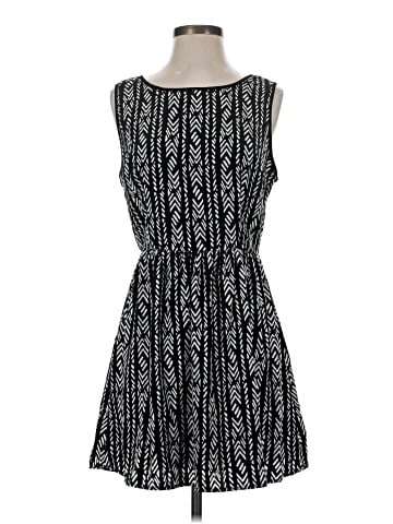 Forever 21 Casual Dress (view 1)
