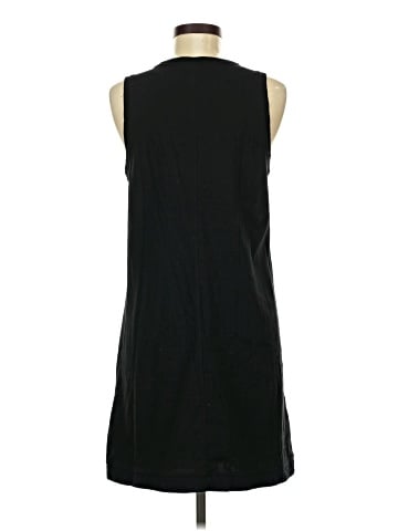 Old Navy Casual Dress (view 2)