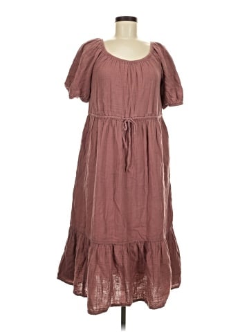 Old Navy Casual Dress (view 1)