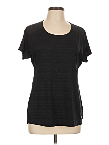 Mountain Hardwear Active T-Shirt (view 1)