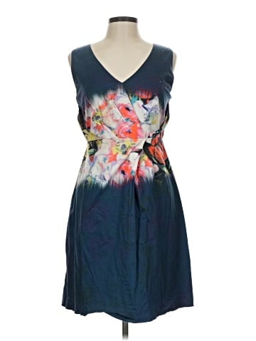 Elie Tahari Cocktail Dress (view 1)
