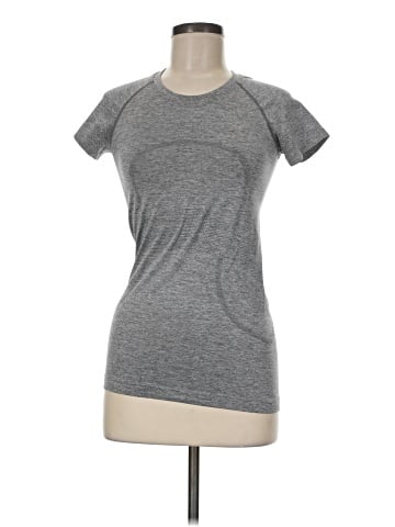 Lululemon Athletica Short Sleeve T-Shirt (view 1)