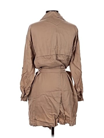 Bershka Trenchcoat (view 2)