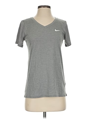 Nike Active T-Shirt (view 1)
