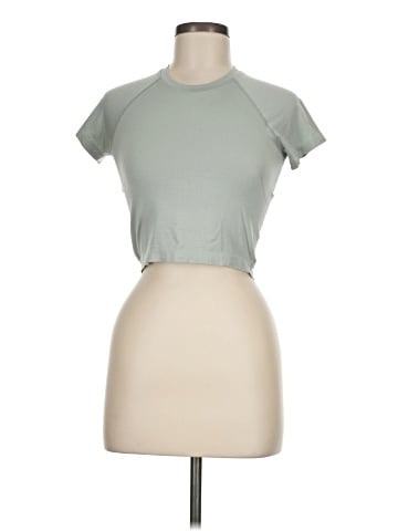 Lululemon Athletica Short Sleeve T-Shirt (view 1)