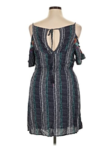 Skies Are Blue Casual Dress (view 2)