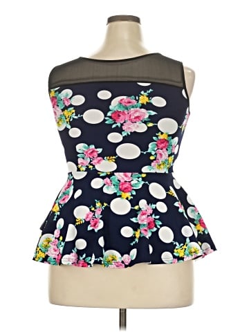 Unbranded Sleeveless Blouse (view 2)