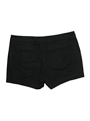 Gap Shorts (view 2)