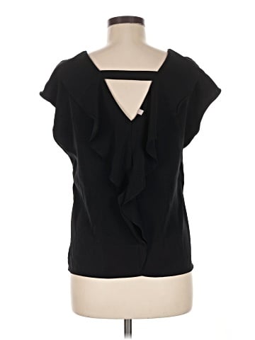 Elizabeth & Clarke Short Sleeve Top (view 2)