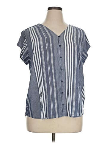 Liz Claiborne Short Sleeve Blouse (view 1)