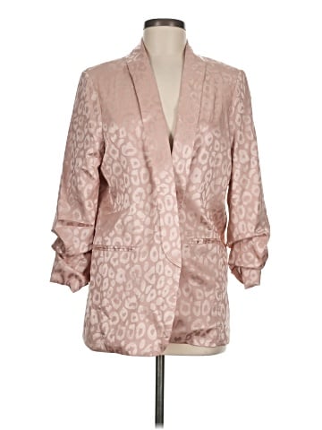 Entro Blazer (view 1)