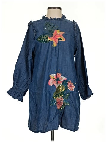 Trafaluc by Zara Casual Dress (view 1)
