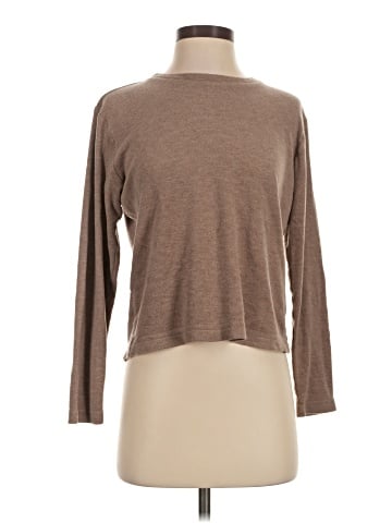 Uniqlo Turtleneck Sweater (view 1)