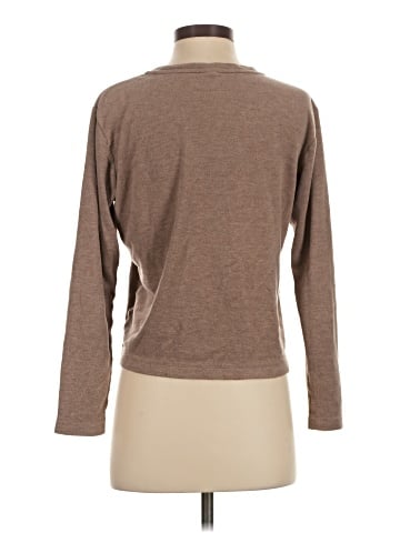 Uniqlo Turtleneck Sweater (view 2)