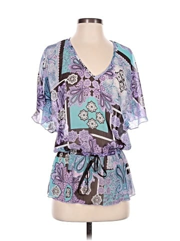 Lots of Love Short Sleeve Blouse (view 1)