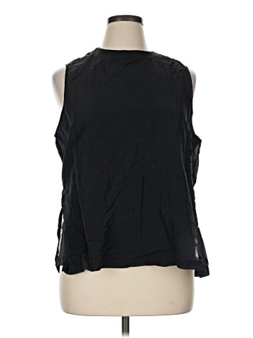 Nike Sleeveless T-Shirt (view 1)