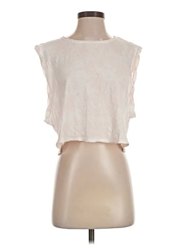 American Eagle Outfitters Sleeveless T-Shirt (view 1)