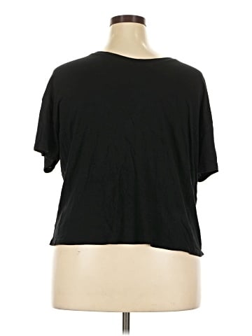 Gap Short Sleeve T-Shirt (view 2)