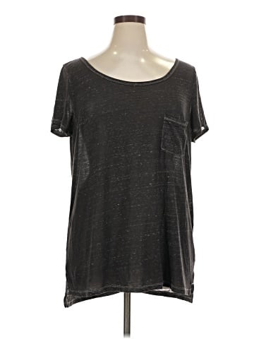 American Eagle Outfitters Short Sleeve T-Shirt (view 1)