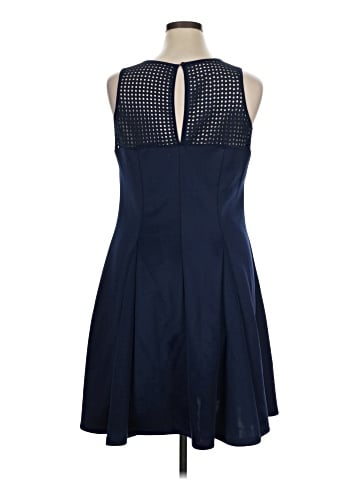 Paper Dolls Cocktail Dress (view 2)