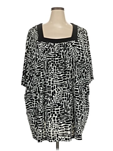 Maggie Barnes 3/4 Sleeve Blouse (view 1)